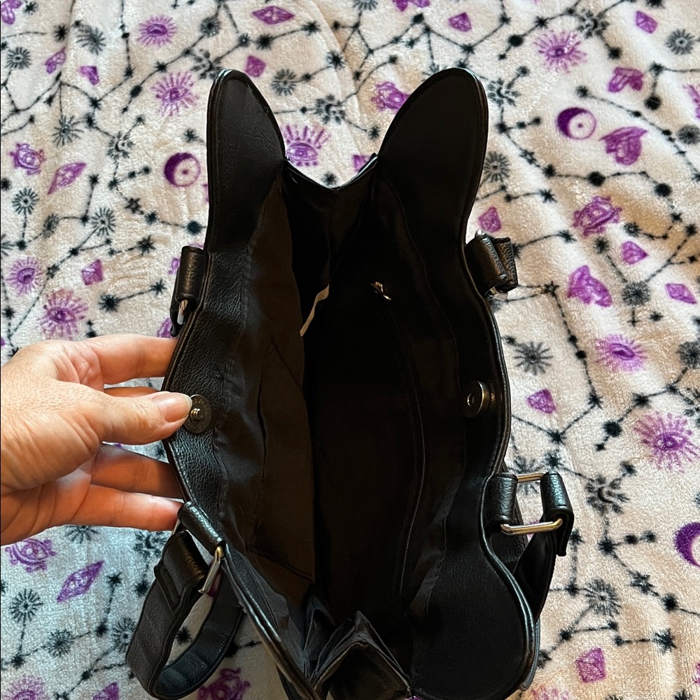 Target Black 🐈‍⬛ KITTY Cat Face EYELASHES Bag - Picture 7 of 13
